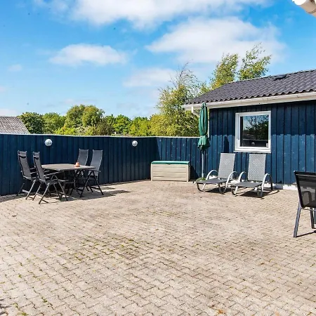 Holiday home Cclxiv *