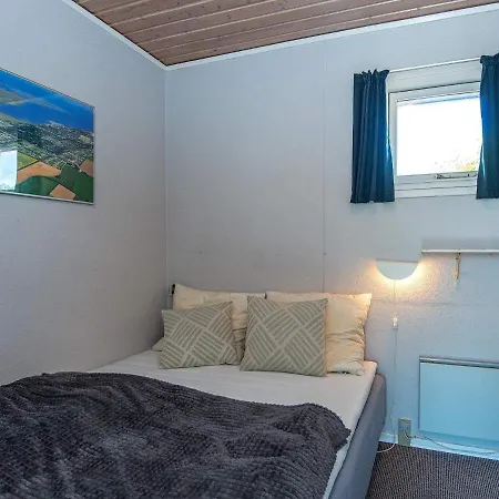 6 Person In Hemmet-by Traum Hemmet